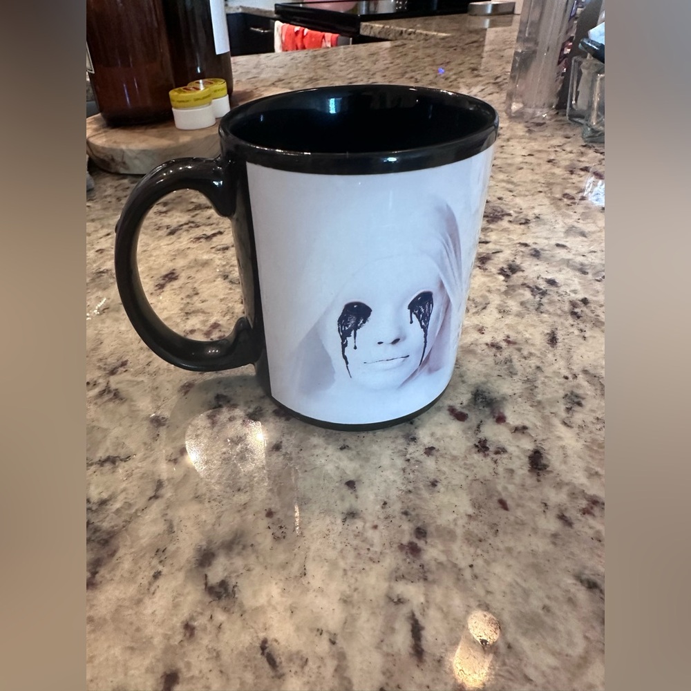 American Horror Story Asylum 11oz coffee mug